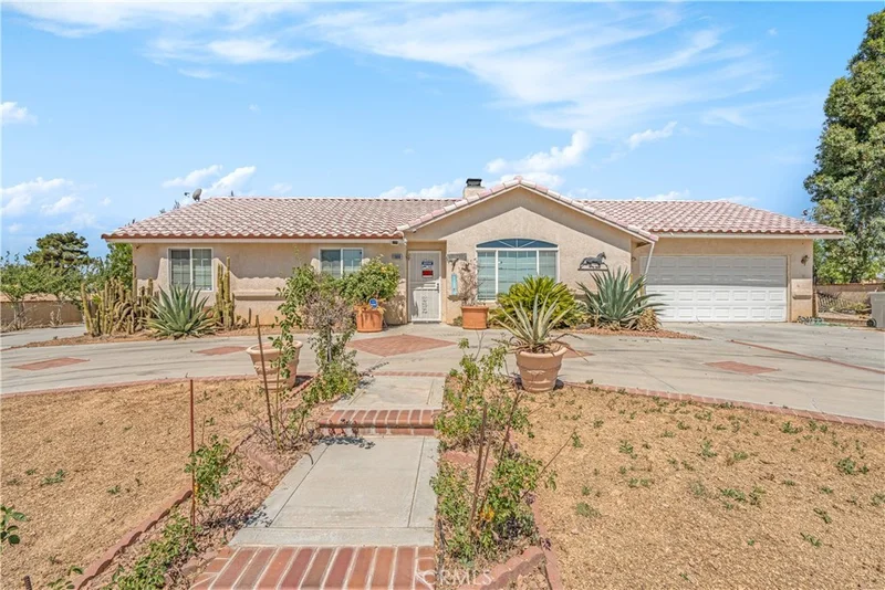 11906 Apatite Avenue, Hesperia, CA 92345