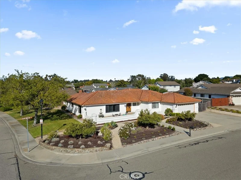 4330 Burlington Drive, Santa Maria, CA 93455