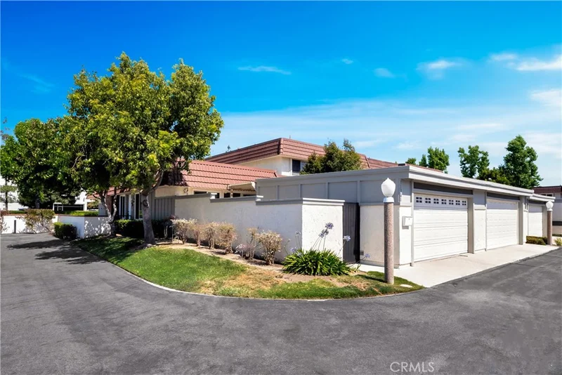 11341 Knott Avenue, Cypress, CA 90630