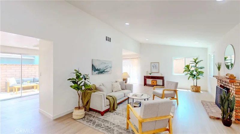 888 San Marcus Lane, Duarte, CA 91010