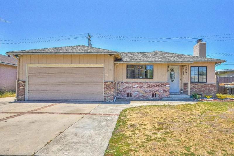 55 Gardenia Drive, Salinas, CA 93906