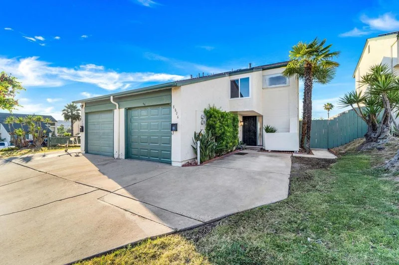 8806 Terrarama Ave, Spring Valley, CA 91977