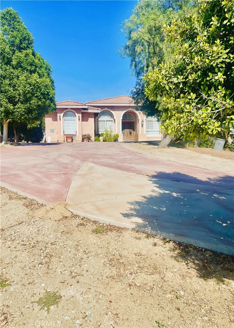 26020 Farmington Rd, Menifee, CA 92584