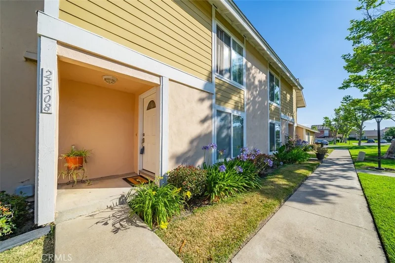 25308 Via Viejo, Lake Forest, CA 92630