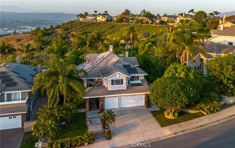 4301 E Regency Avenue, Orange, CA 92867
