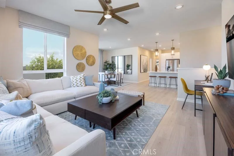 1020 Logan Lane, Vista, CA 92081