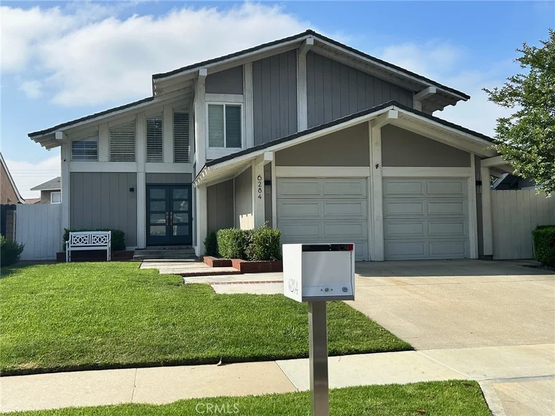 6284 E Northfield Avenue, Anaheim Hills, CA 92807
