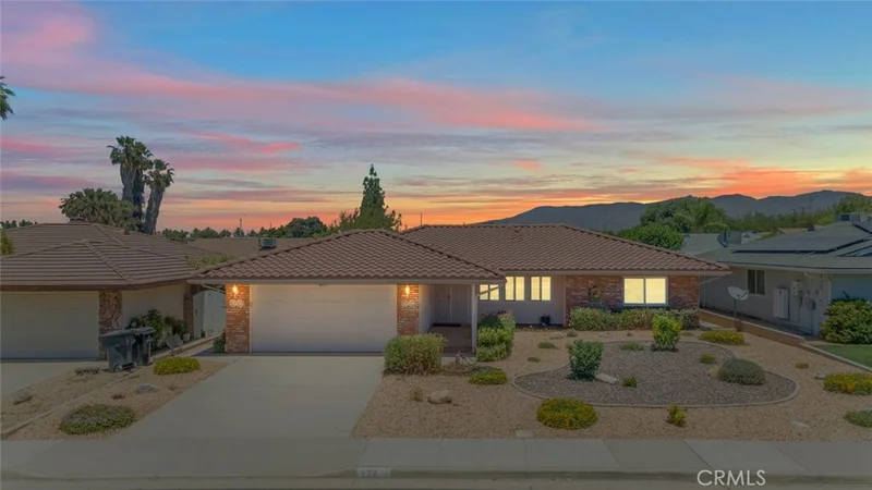 632 W Central Avenue, Hemet, CA 92543