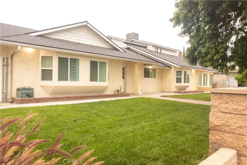 11545 Geyser Drive, Jurupa Valley, CA 91752
