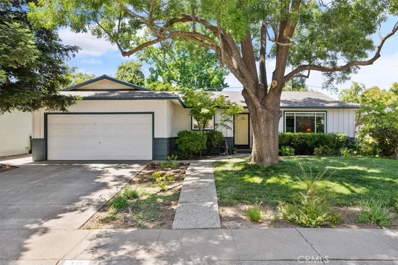 10 Claremont Circle, Chico, CA 95926