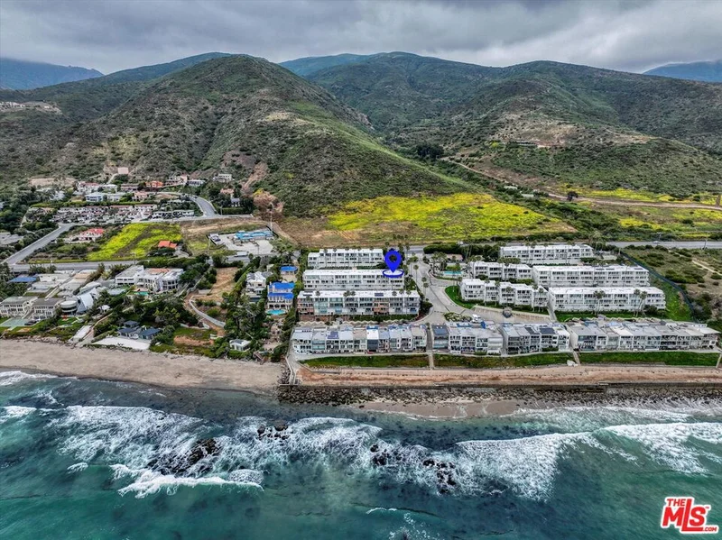 11880 Coral Reef Lane, Malibu, CA 90265