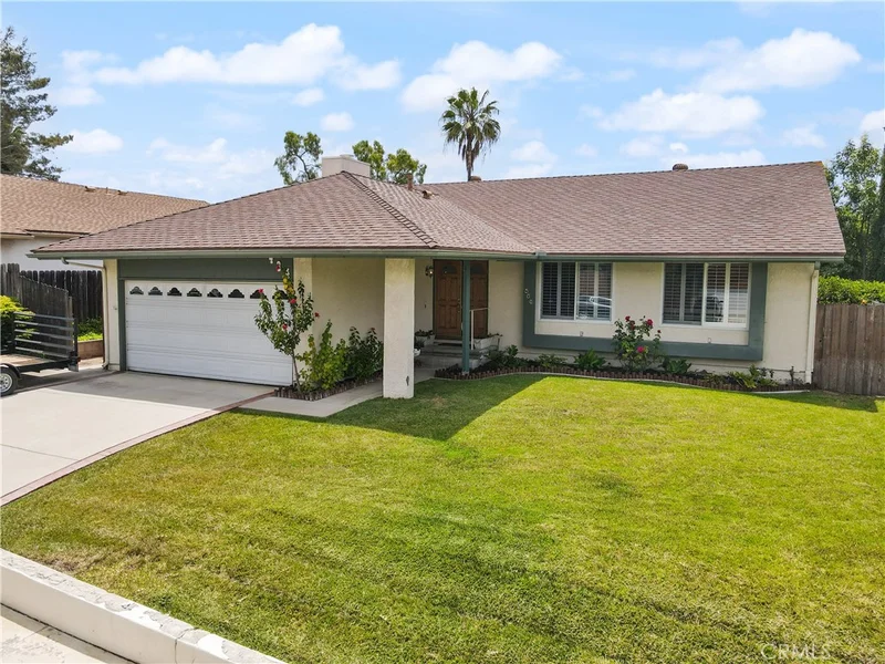 434 W Avenida De Las Flores, Thousand Oaks, CA 91360