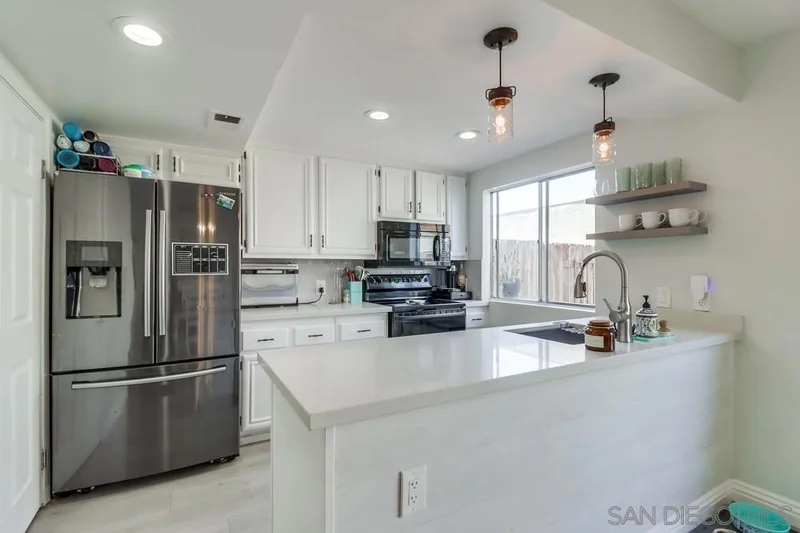 7831 Rancho Fanita B, Santee, CA 92071