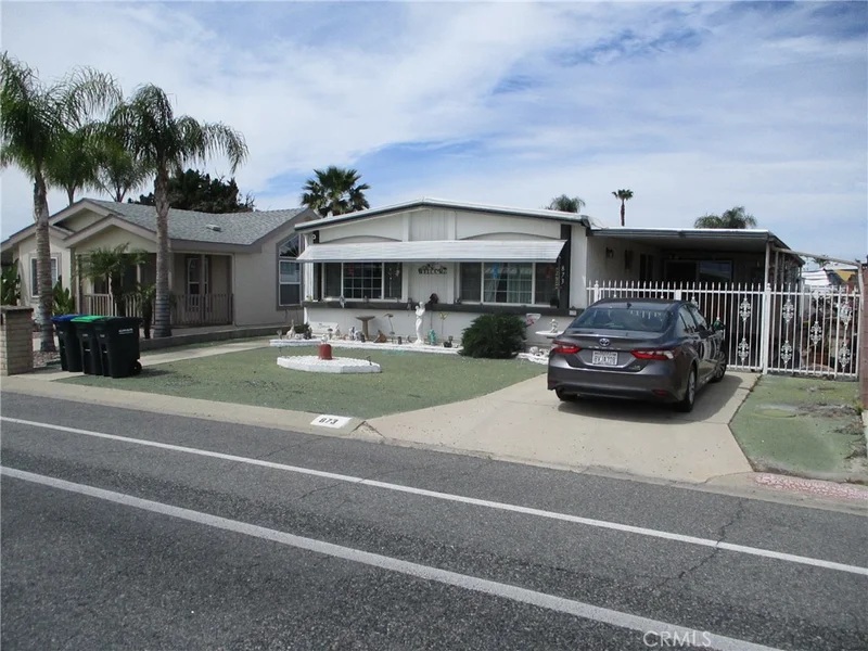 873 S Palm Avenue, Hemet, CA 92543