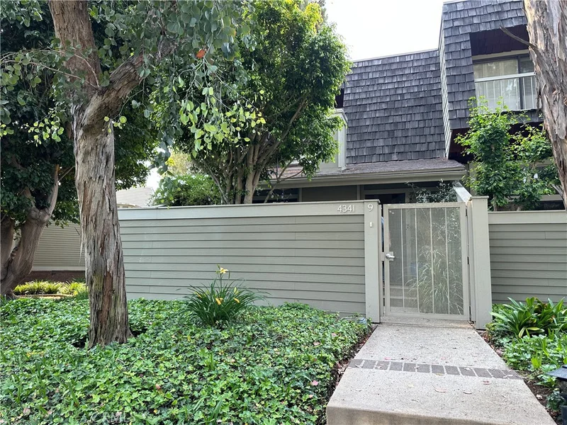 4341 Redwood Avenue 9, Marina Del Rey, CA 90292