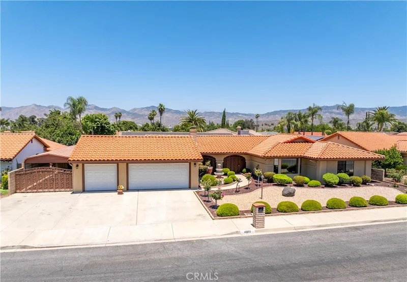 43172 Acacia Avenue, Hemet, CA 92544