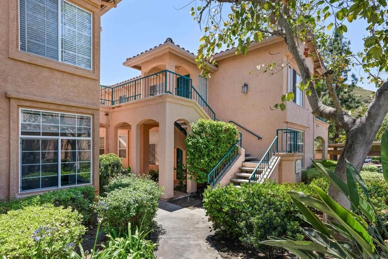 18543 Caminito Pasadero 374, San Diego, CA 92128