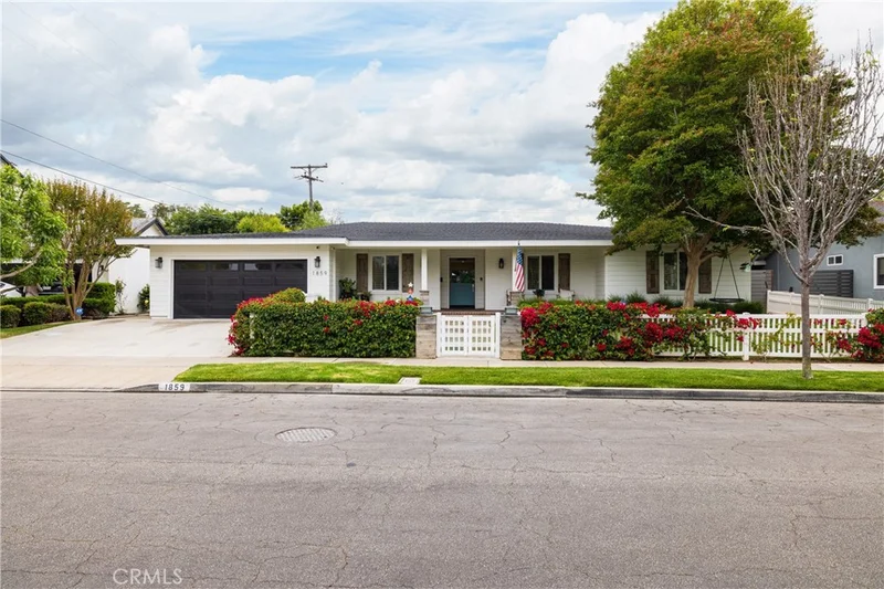 1859 Tahiti Drive, Costa Mesa, CA 92626