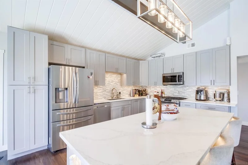 2722 Jaynia Pl, Lemon Grove, CA 91945