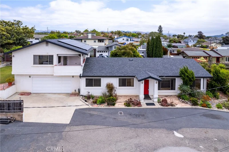 1051 Atlantic City Avenue, Grover Beach, CA 93433