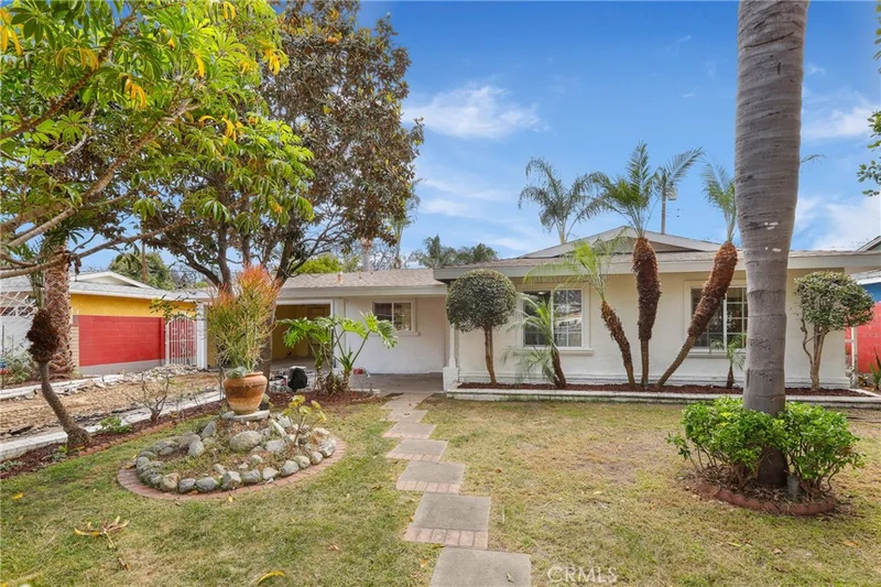 1229 S Marine Street, Santa Ana, CA 92704