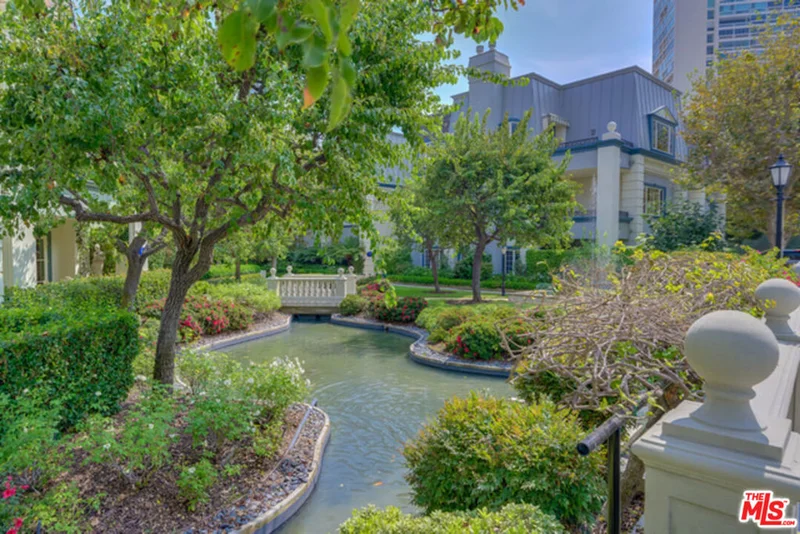 10100 Empyrean Way 302, Los Angeles, CA 90067