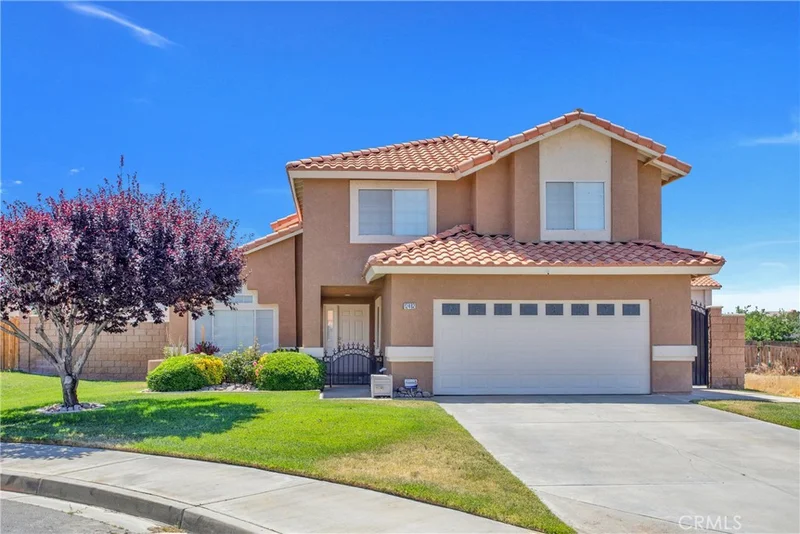 12482 Clearwater Court, Victorville, CA 92392