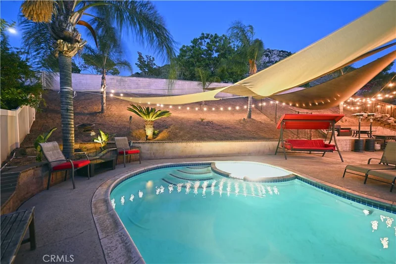 11609 Sparrow Drive, Fontana, CA 92337