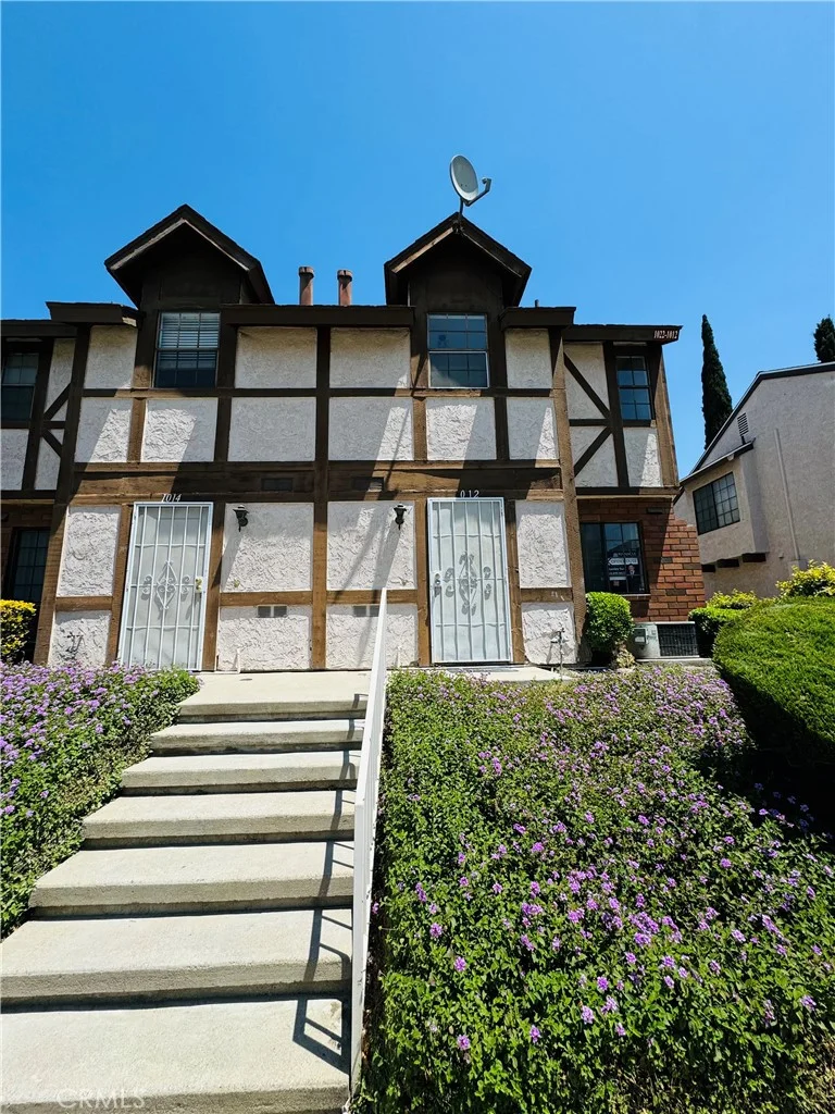1012 S Mountain Avenue, Ontario, CA 91762