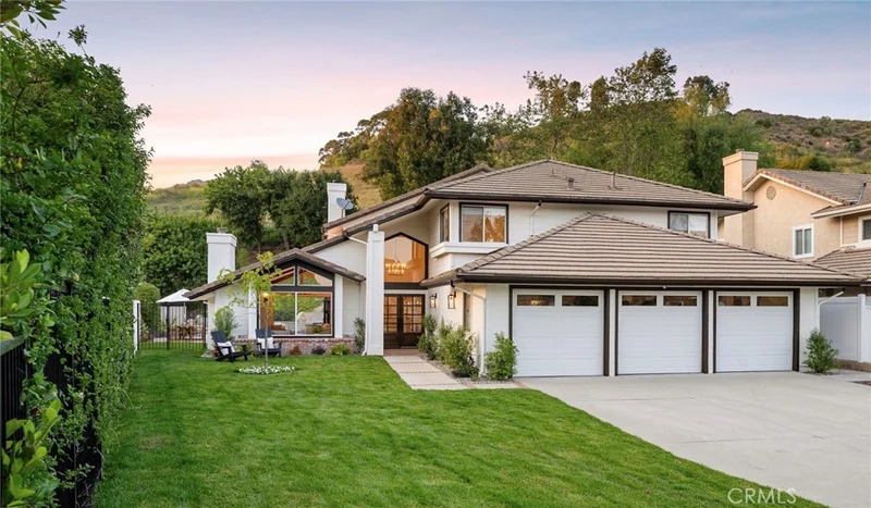 847 Sassafrass Way, Oak Park, CA 91377