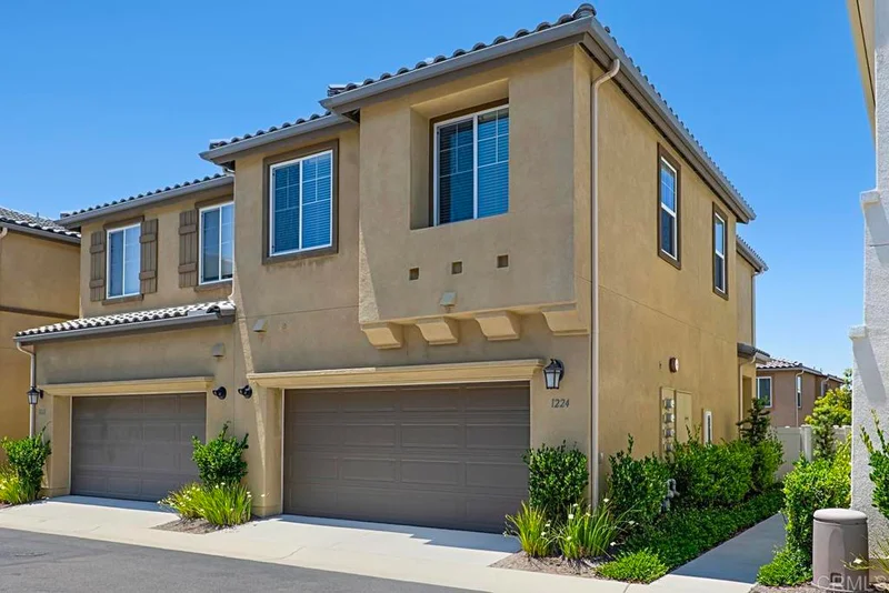 1224 Via Lucero, Oceanside, CA 92056