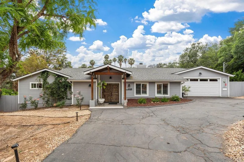 4228 Calavo Drive, La Mesa, CA 91941