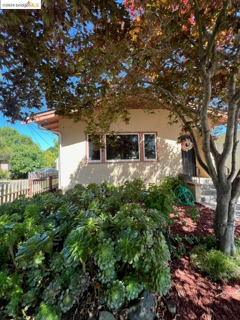 874 Cherry Way, Hayward, CA 94541