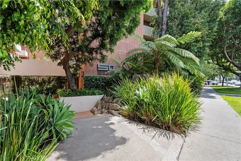 11750 W Sunset Boulevard 310, Los Angeles, CA 90049