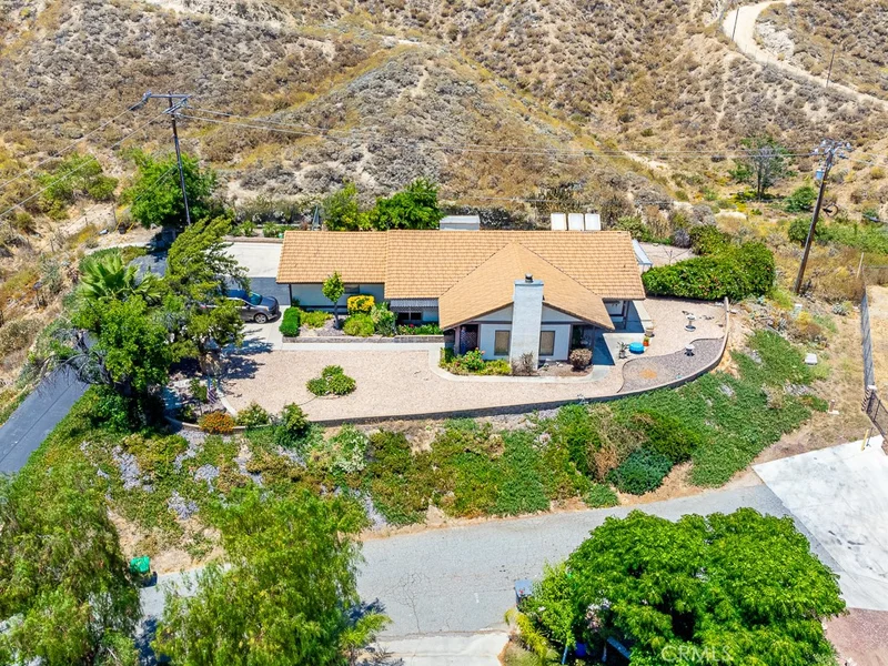 274 Anderson Drive, Hemet, CA 92544