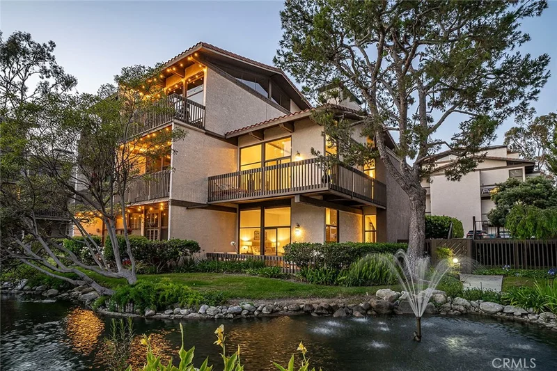 5226 Marina Pacifica Drive S 18, Long Beach, CA 90803