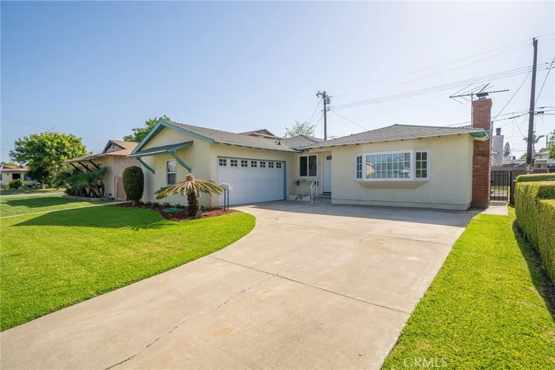 561 Mariposa Street, La Habra, CA 90631