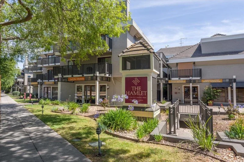 4155 El Camino Way F, Palo Alto, CA 94306