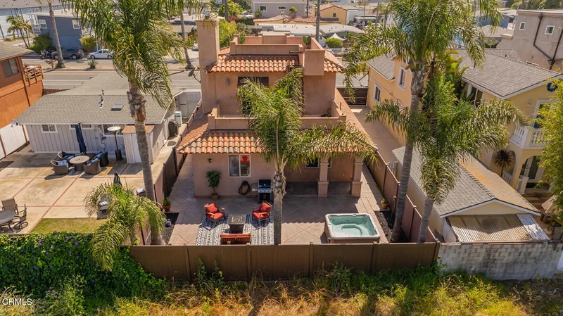 2257 Pierpont Boulevard, Ventura, CA 93001