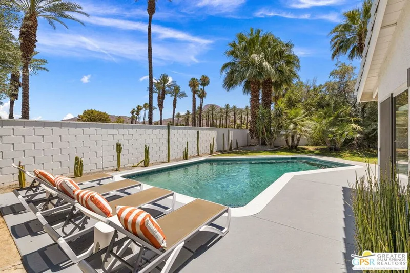 45900 Wingfoot Drive, Palm Desert, CA 92260