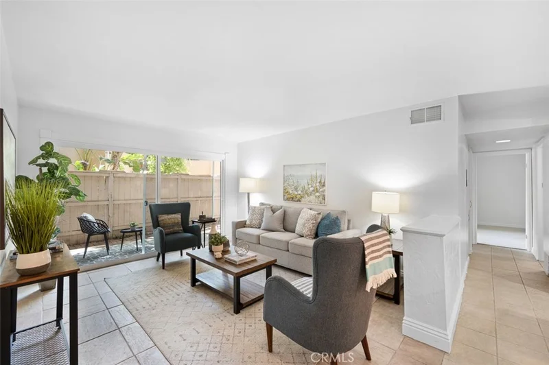 1001 W Macarthur Boulevard 75, Santa Ana, CA 92707