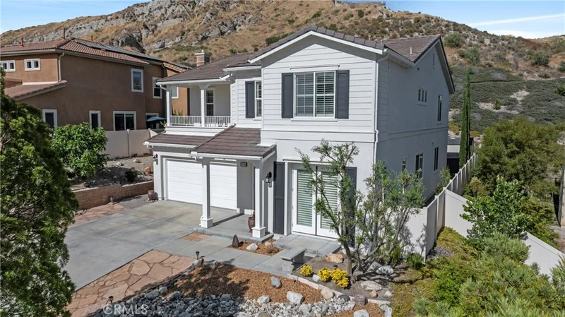 29420 Gary Drive, Canyon Country, CA 91387