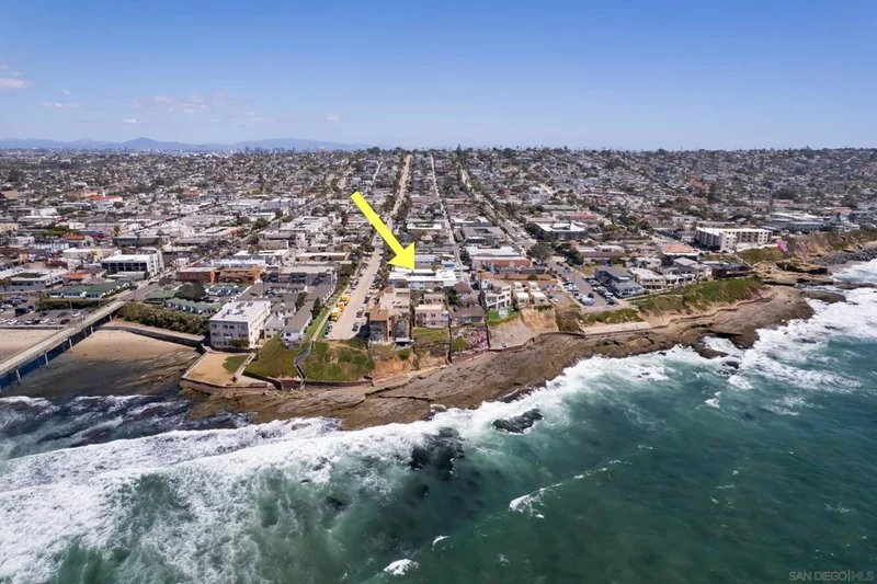 5075 Naragansett 109, San Diego, CA 92107