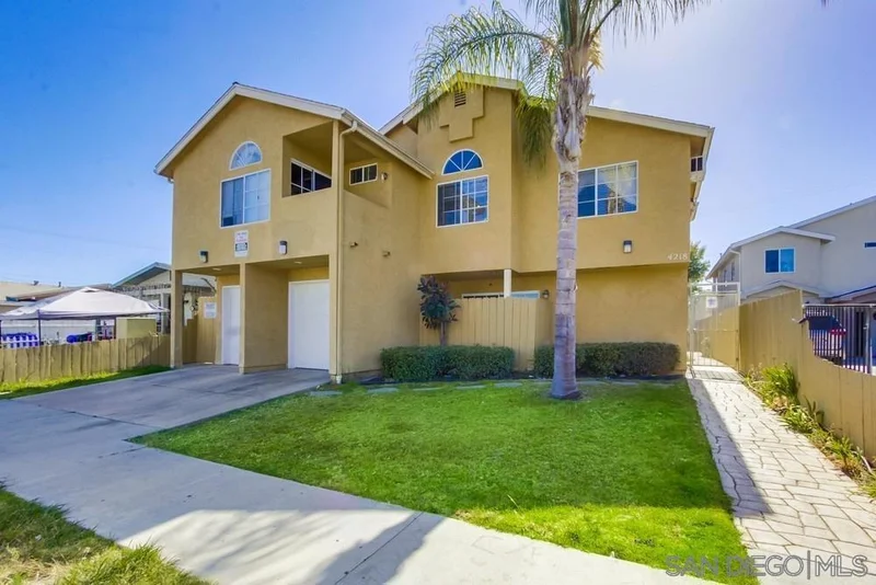 4218 Van Dyke 4, San Diego, CA 92105
