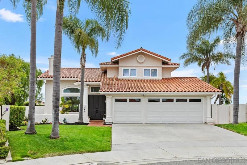4560 Sea Bluff Cir, Carlsbad, CA 92008