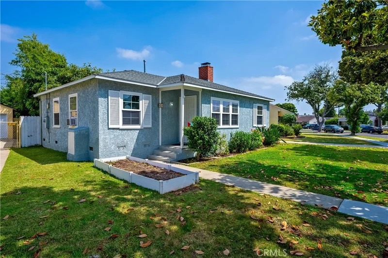 459 E 44th Circle, Long Beach, CA 90807