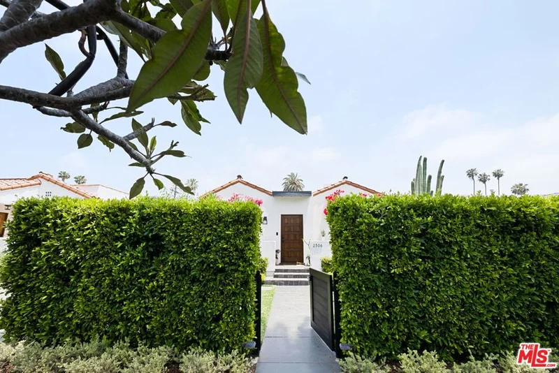 2306 S Orange Drive, Los Angeles, CA 90016