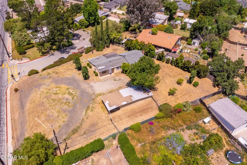 225 Royal Avenue, Simi Valley, CA 93065