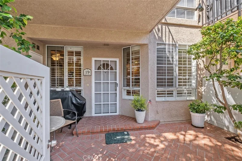 19 Blue Oak 89, Rancho Santa Margarita, CA 92688