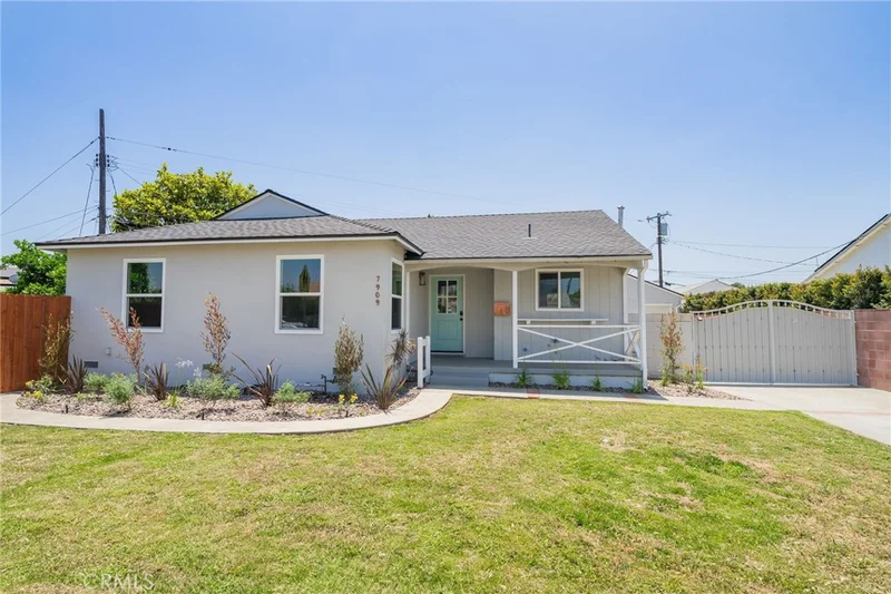 7909 Aldea Avenue, Van Nuys, CA 91406